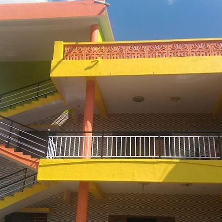 Sri Ranga Residency Villa Māvingundi Dış mekan fotoğraf